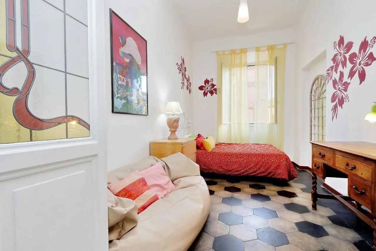 Large Flat 30Min Colosseo Rome Apartment
